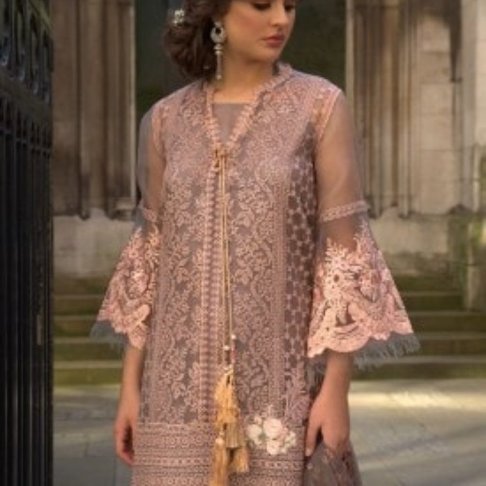 Meet your Posher, Humaira